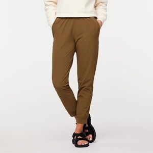 Cotopaxi Veza Adventure Jogger